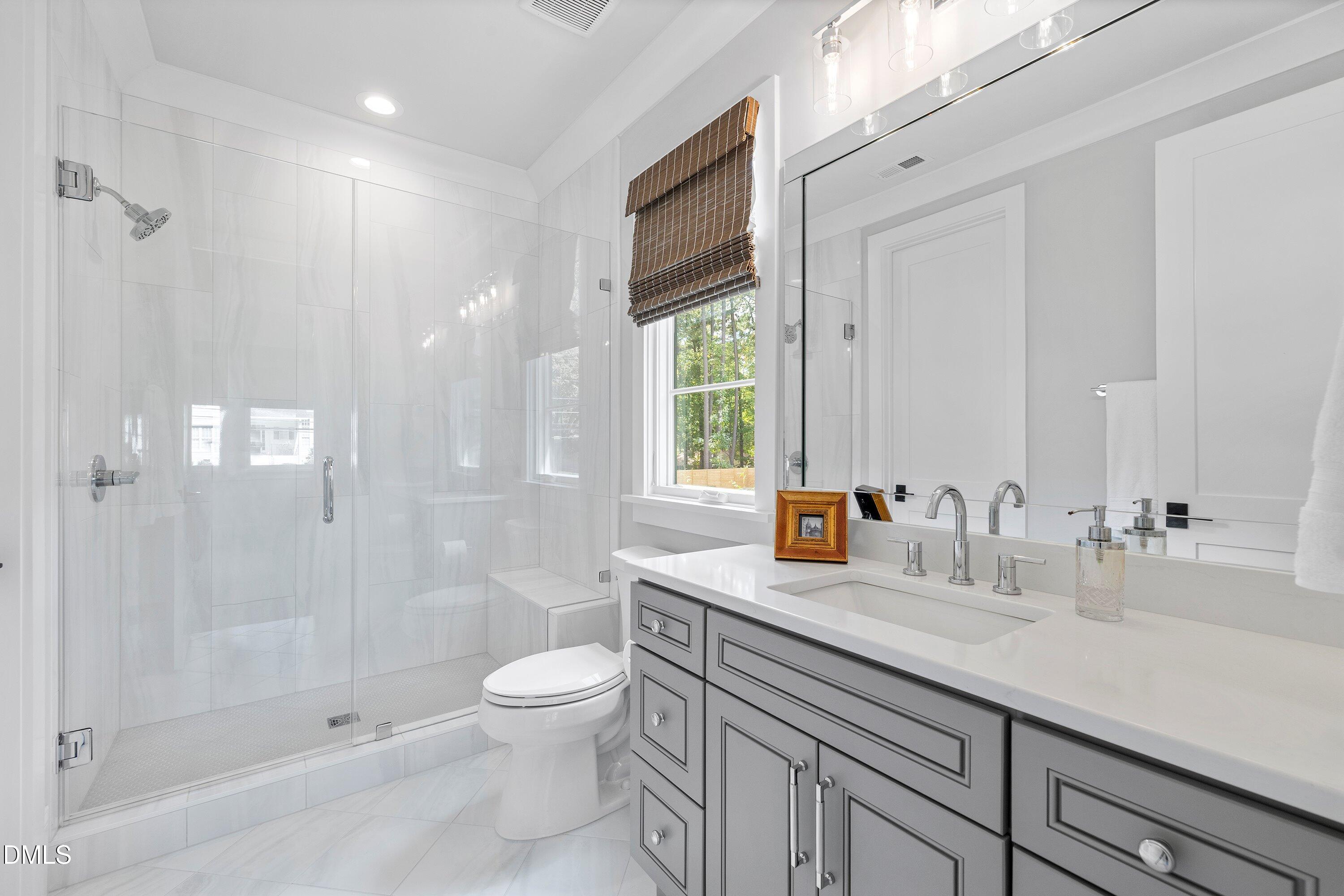 1304 Ivy Lane Raleigh, NC 27609 - Photo 48 of 62 Ivy 45