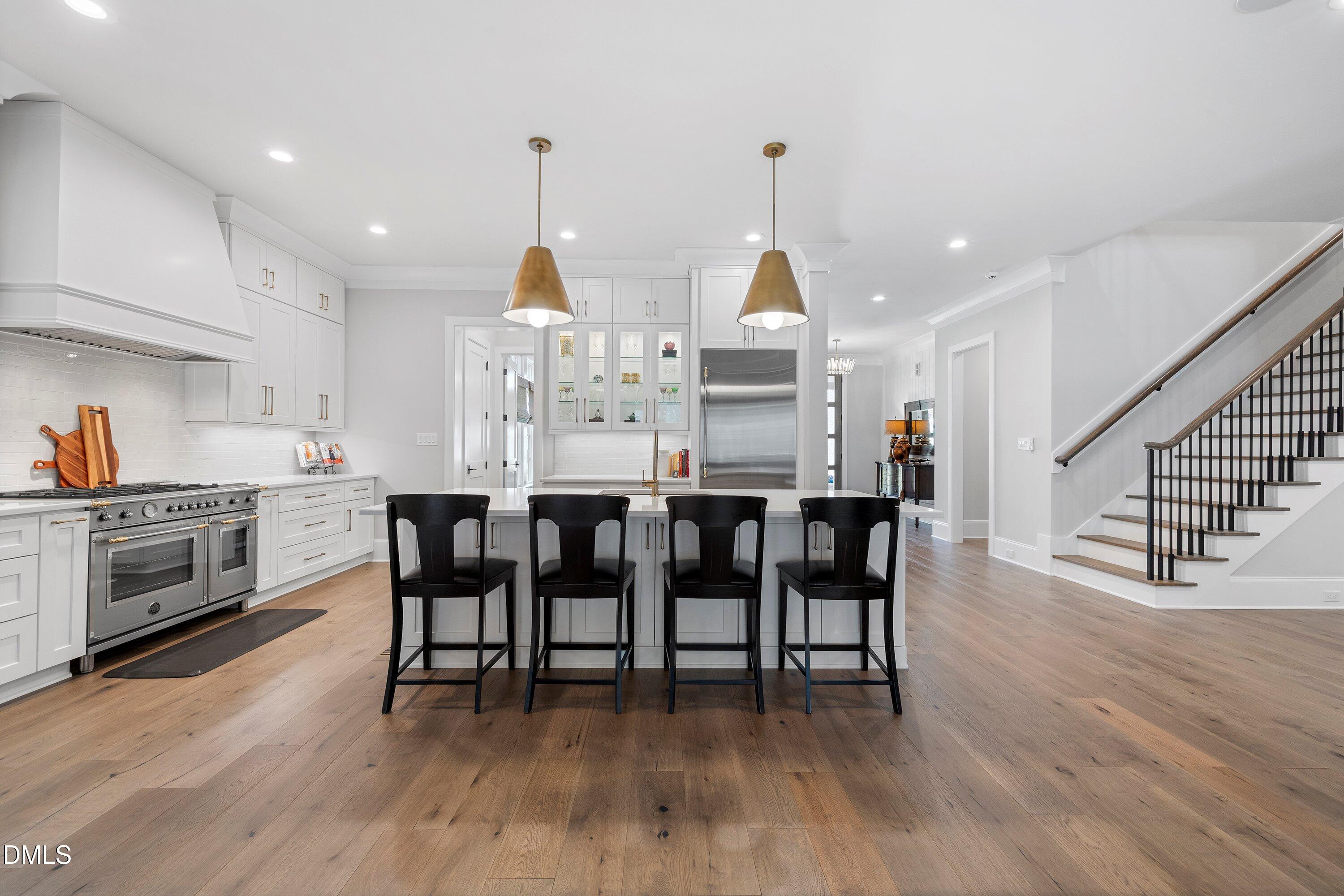 1304 Ivy Lane Raleigh, NC 27609 - Photo 9 of 62 Ivy 8