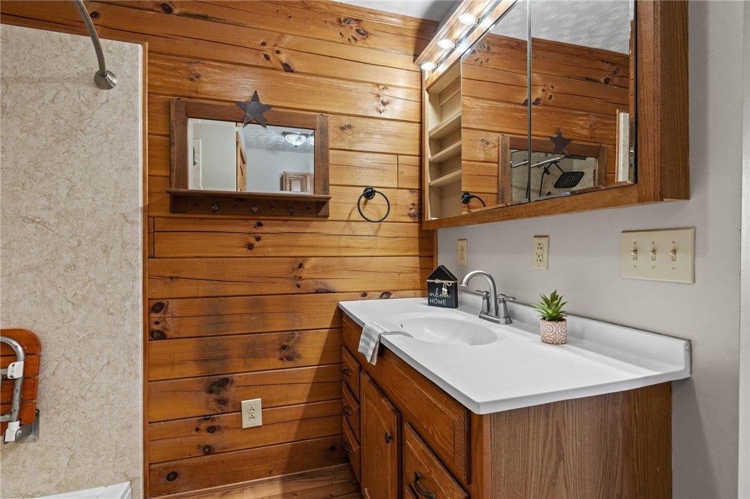260 Baker Road Clarksville, OH 45113 - Photo 32 of 63 Gallery Image 32