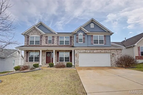 $487,000 | 130 Riverdale Woods Circle, O'Fallon, MO 63366