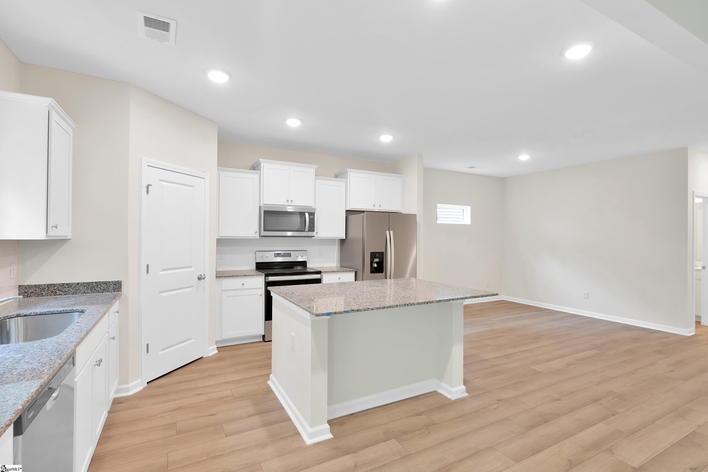 750 Fountain Brook Lane Fountain Inn, SC 29644 - Photo 8 of 21