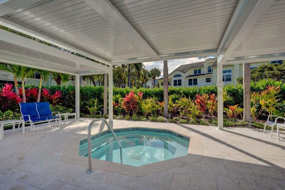 1701 Mizzenmast Way Jupiter, FL 33477 - Photo 41 of 46 Hot tub