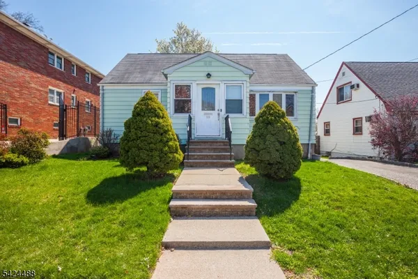 $475,000 | 116 East 10th Street, Linden, NJ 07036