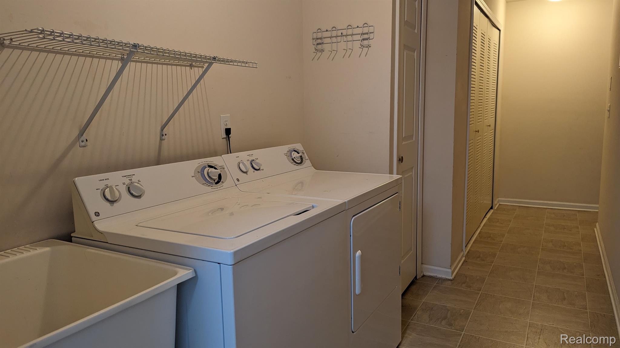 3618 Tremonte Circle Rochester, MI 48306 - Photo 27 of 29 Gallery Image 27