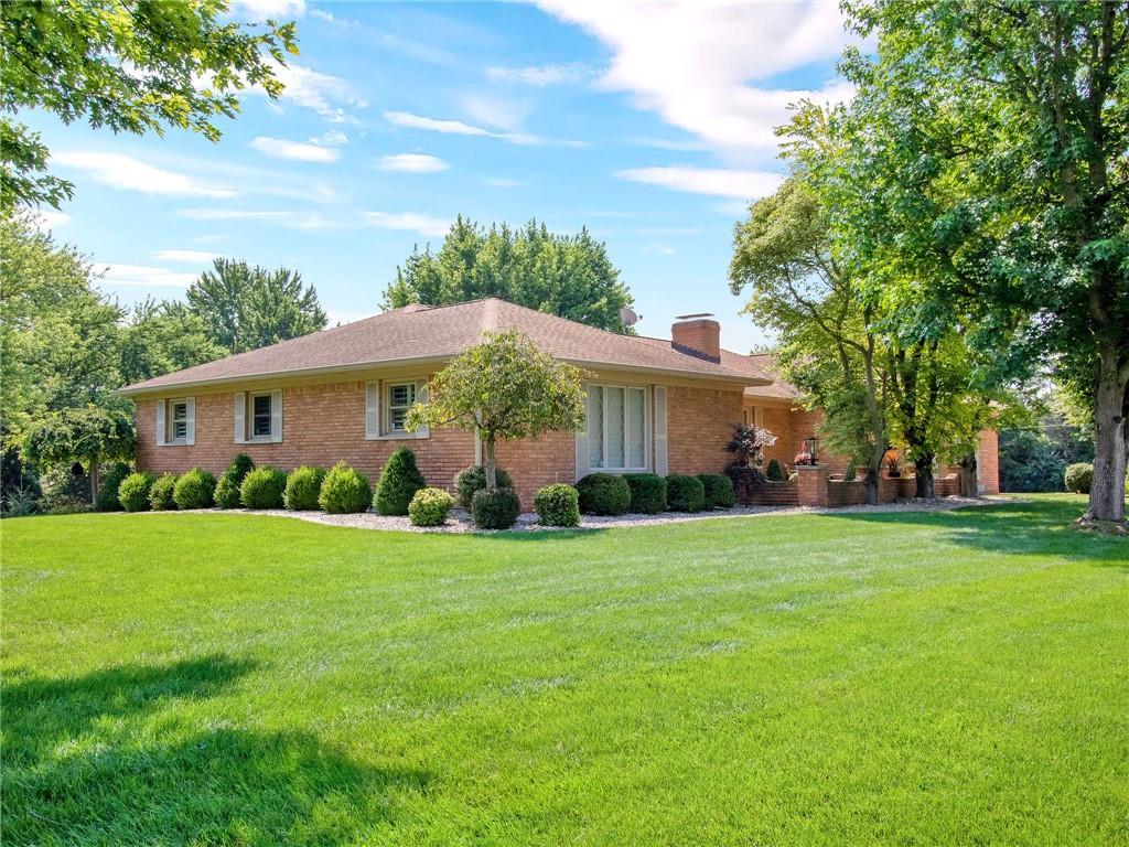 409 Leaning Tree Road Greenwood, IN 46142 - Photo 2 of 54 Gallery Image 2