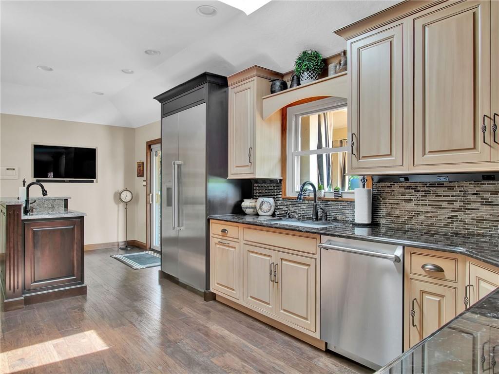 409 Leaning Tree Road Greenwood, IN 46142 - Photo 21 of 54 Gallery Image 21