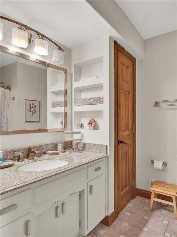 409 Leaning Tree Road Greenwood, IN 46142 - Photo 32 of 54 Gallery Image 32