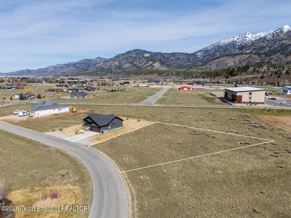 $175,000 | 12 Aster Loop, Alpine, WY 83128