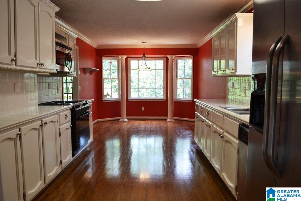 1916 Crossvine Road Birmingham, AL 35244 - Photo 13 of 48