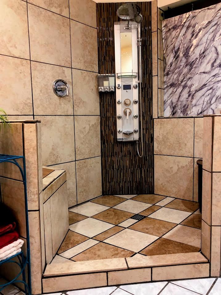 395 Hannis Road Bolivar, TN 38008 - Photo 8 of 24 a view of a door