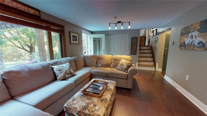 5393 Hardt Road Gibsonia, PA 15044 - Photo 13 of 25 Gallery Image 13