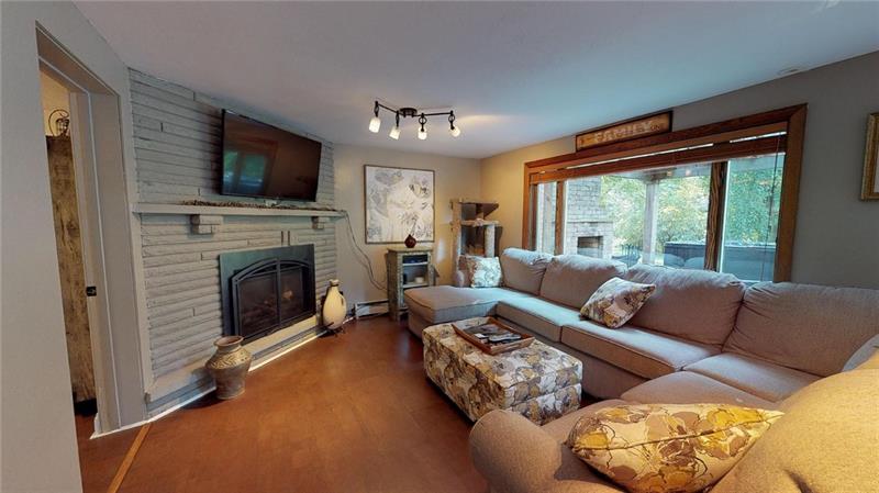 5393 Hardt Road Gibsonia, PA 15044 - Photo 14 of 25 Gallery Image 14