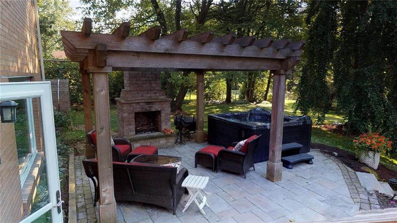 5393 Hardt Road Gibsonia, PA 15044 - Photo 16 of 25 Gallery Image 16