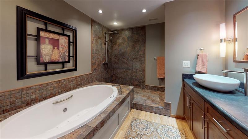 5393 Hardt Road Gibsonia, PA 15044 - Photo 10 of 25 Gallery Image 10