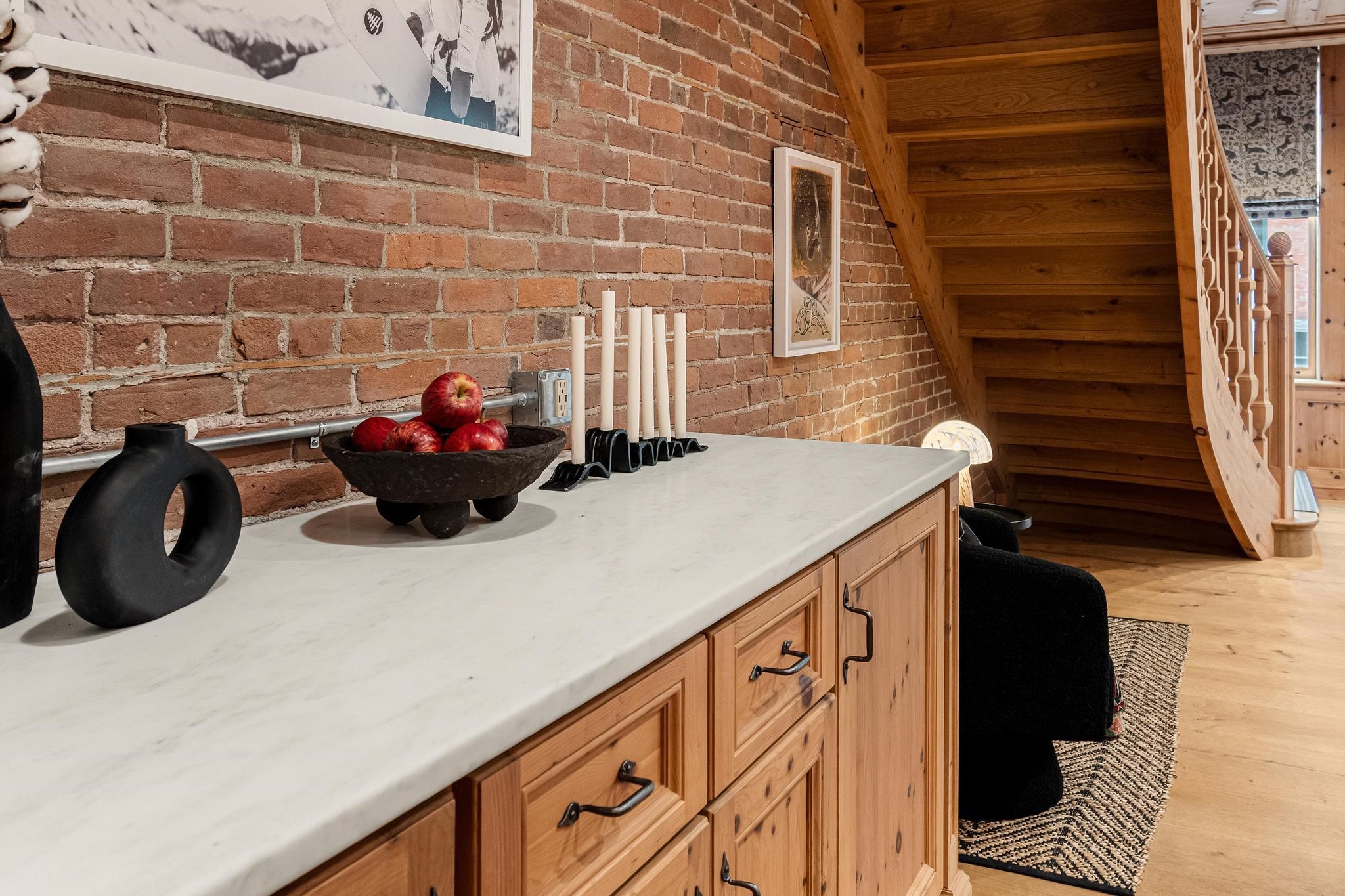 94 Church Street, Unit B Burlington, VT 05401 - Photo 17 of 60 Gallery Image 17