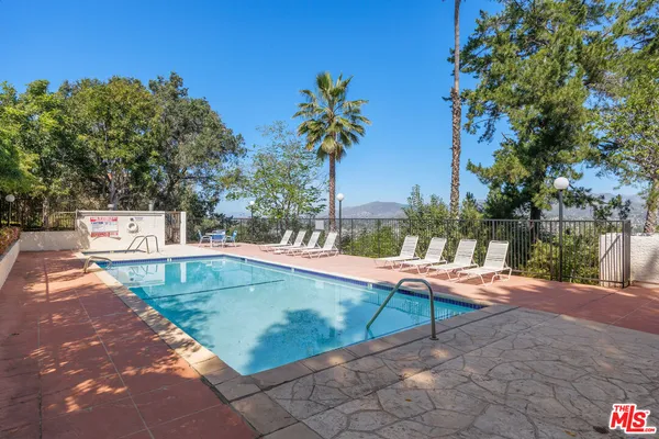 $518,000 | 4295 VÃa Arbolada, Unit 312, Los Angeles, CA 90042