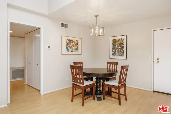 $518,000 | 4295 VÃa Arbolada, Unit 312, Los Angeles, CA 90042