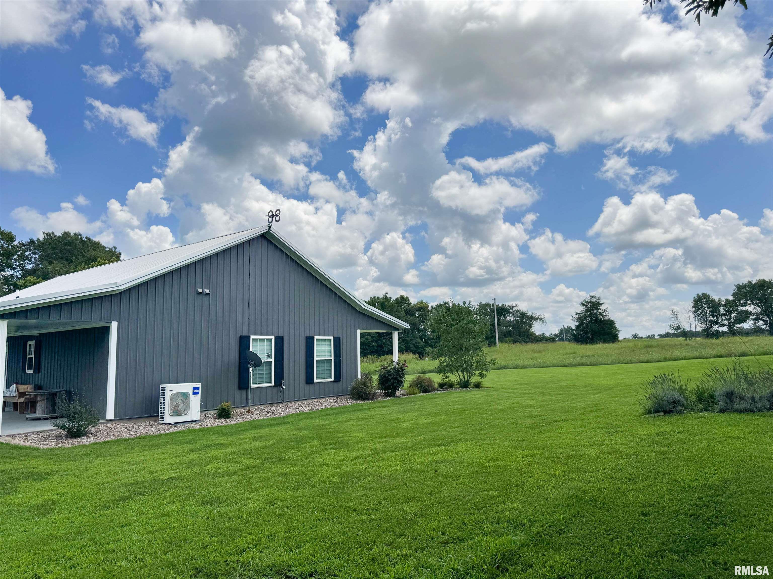 1045 Gurley Loop Buncombe, IL 62912 - Photo 8 of 28