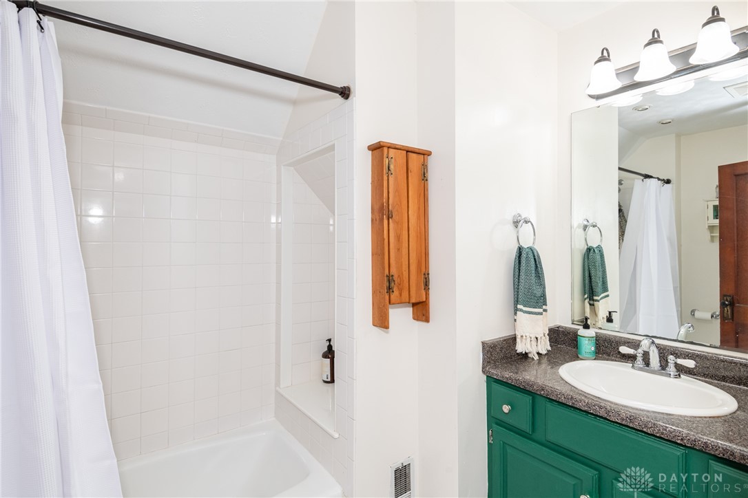 568 Shroyer Road Dayton, OH 45419 - Photo 25 of 43 Gallery Image 25