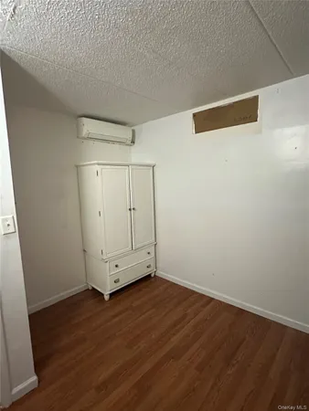 $2,450 | 42-42 Union Street, Unit 4C | Flushing