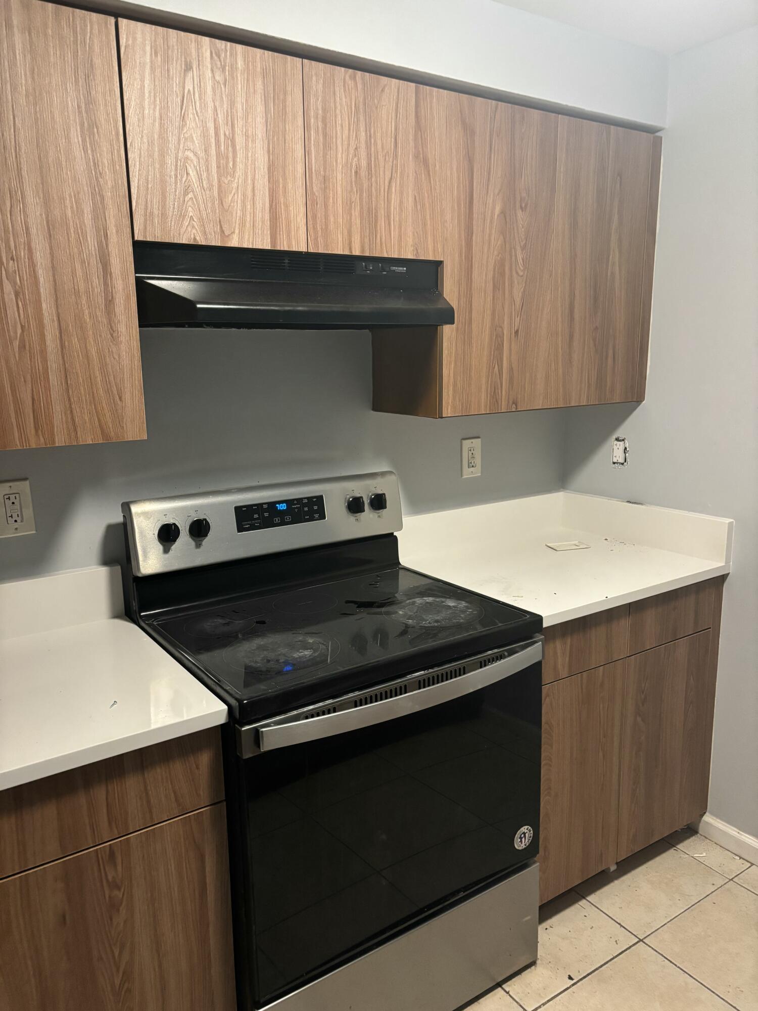 5860 West Sample Road, Unit 307 Coral Springs, FL 33067 - Photo 5 of 5 IMG_9433