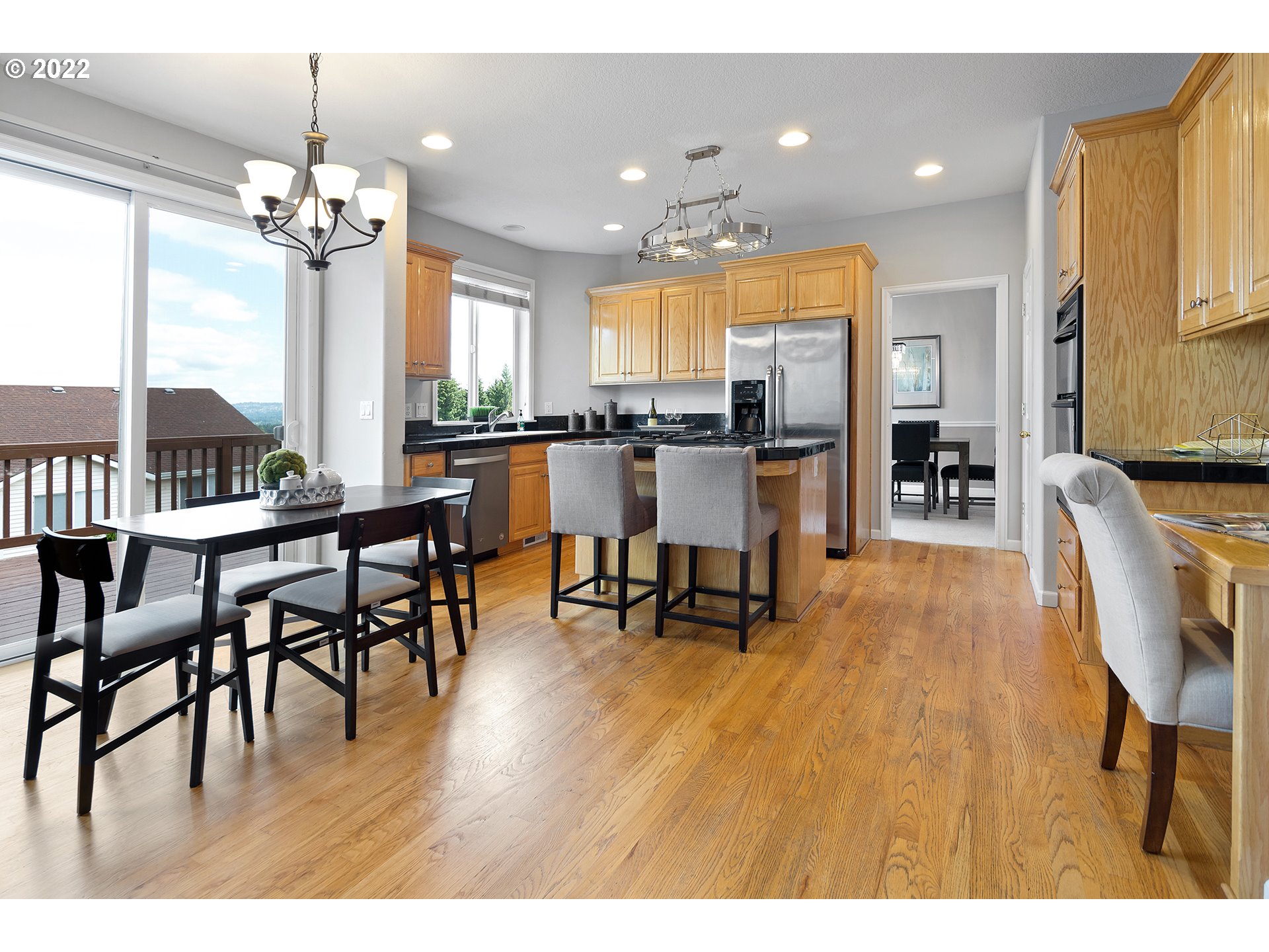 16454 Southwest Cornelian Way Beaverton, OR 97007 - Photo 7 of 32