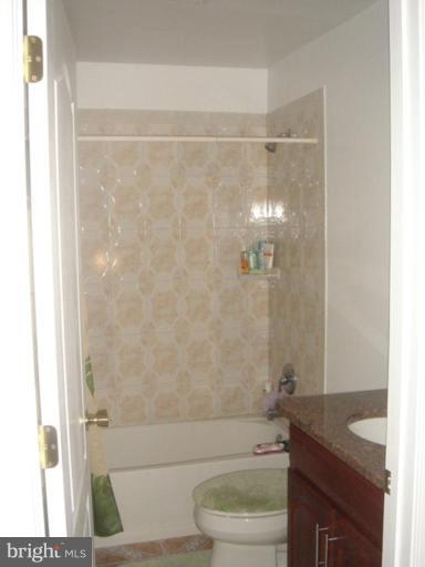 6000 Hanover Avenue Springfield, VA 22150 - Photo 11 of 13 Bath #1