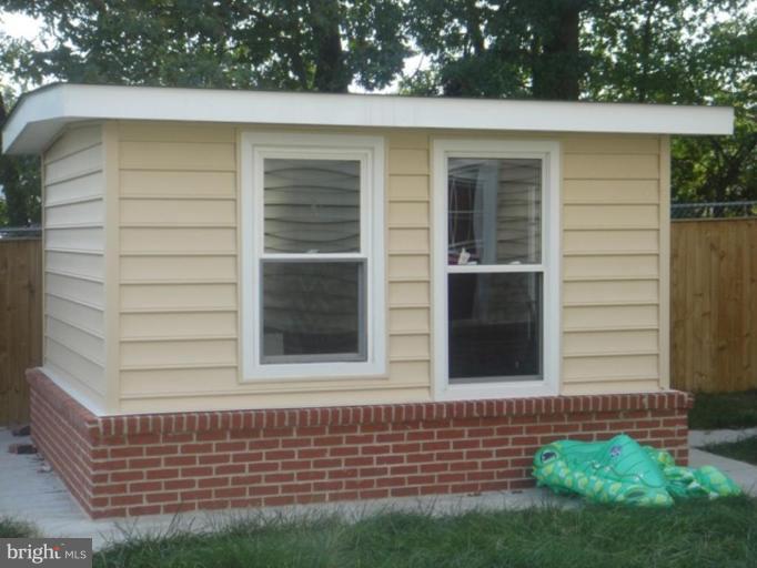 6000 Hanover Avenue Springfield, VA 22150 - Photo 4 of 13 Shed