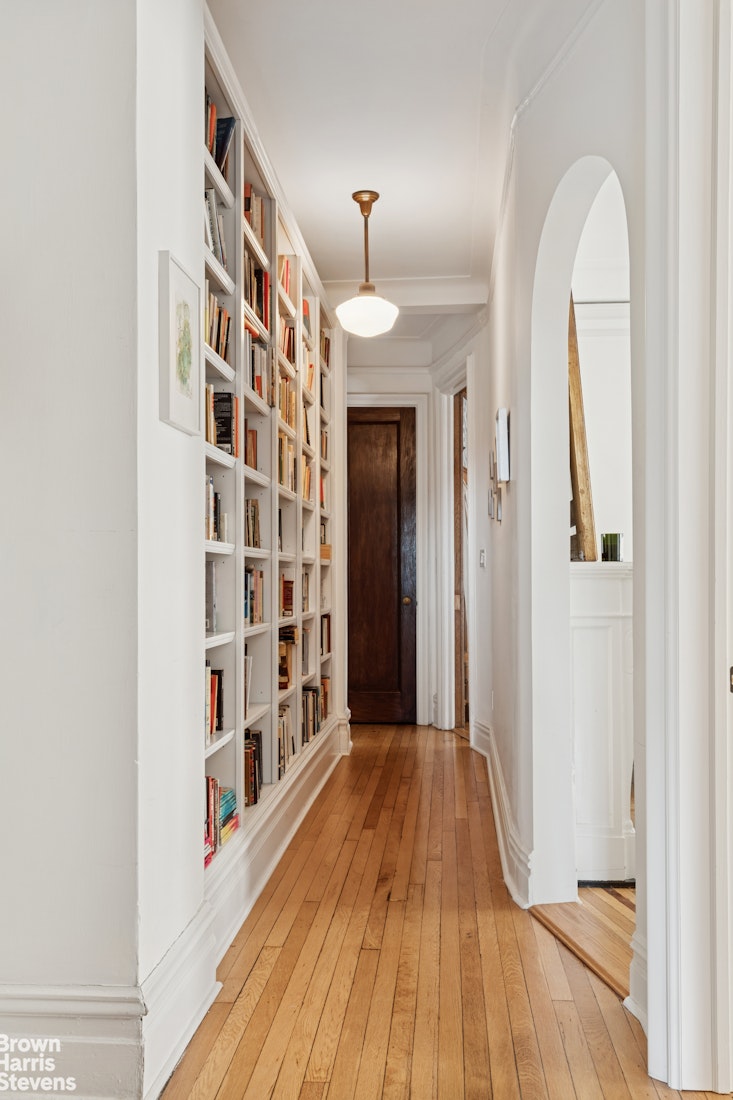 790 Riverside Drive, Unit 8J Manhattan, NY 10032 - Photo 4 of 10