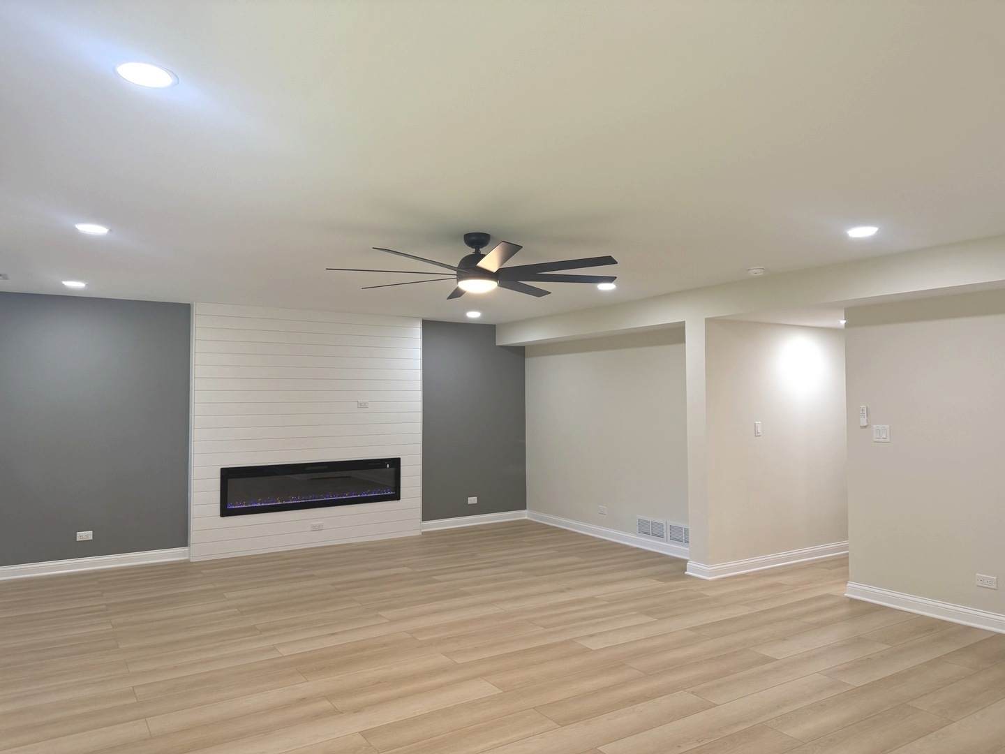 425 Carriage Hill Road Naperville, IL 60565 - Photo 31 of 42