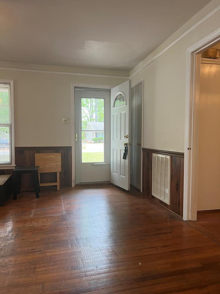 103 Sample Road Greenwood, SC 29649 - Photo 7 of 13 Gallery Image 7