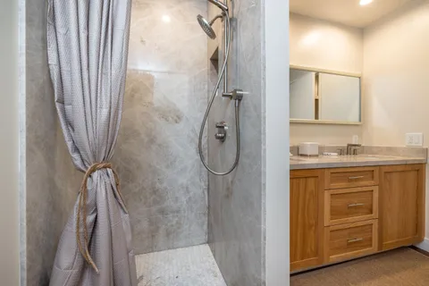 $1,500,000 | 20 West 3rd Avenue, Unit 202, San Mateo, CA 94402