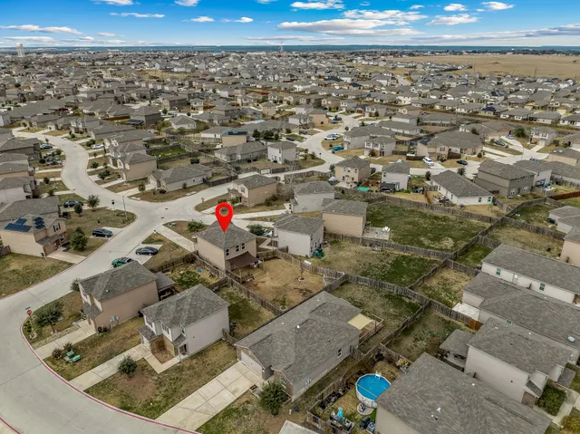 $225,000 | 100 Wincliff Cove, Unit 13D, Jarrell, TX 76537