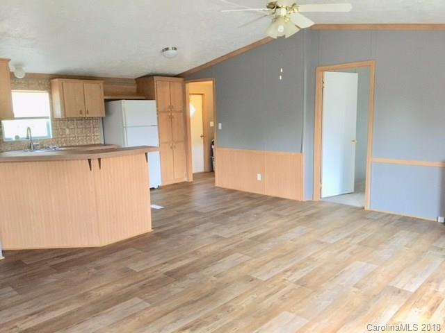 2403 Pace Road Hendersonville, NC 28792 - Photo 12 of 19
