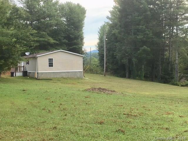 2403 Pace Road Hendersonville, NC 28792 - Photo 4 of 19