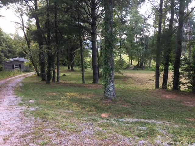 2403 Pace Road Hendersonville, NC 28792 - Photo 8 of 19