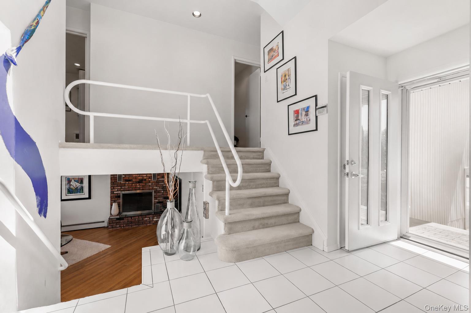 24 Mesa Road Syosset, NY 11791 - Photo 6 of 45