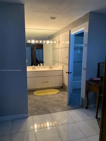 $790,000 | 11001 Southwest 172nd Terrace, Miami, FL 33157