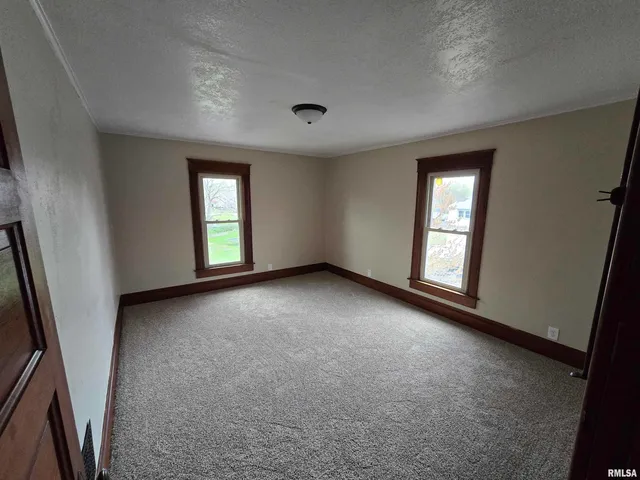 $135,000 | 245 Cherry Street, Carthage, IL 62321