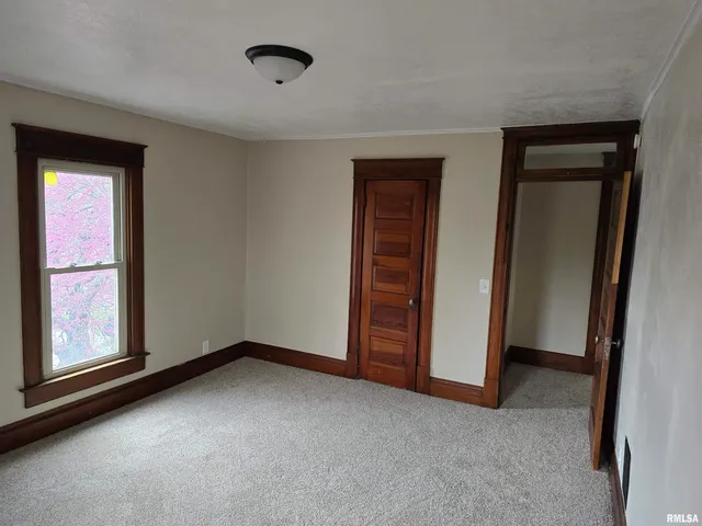 $135,000 | 245 Cherry Street, Carthage, IL 62321