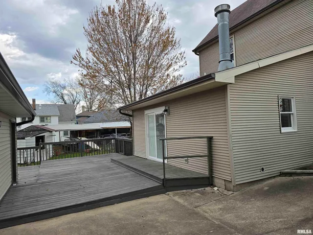 $135,000 | 245 Cherry Street, Carthage, IL 62321