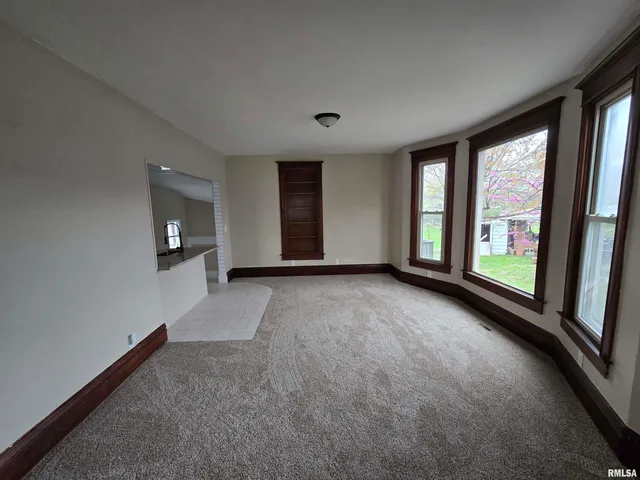 $135,000 | 245 Cherry Street, Carthage, IL 62321