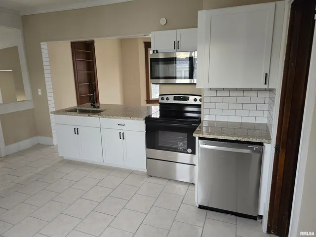 $135,000 | 245 Cherry Street, Carthage, IL 62321