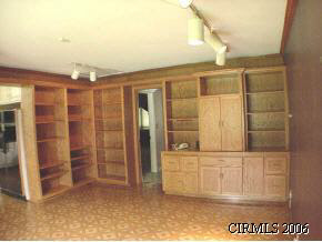 1512 West Overlook Road Marion, IN 46952 - Photo 9 of 9 Gallery Image 9