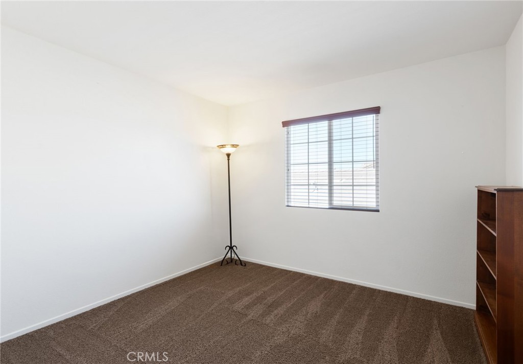 46545 Peach Tree Street Temecula, CA 92592 - Photo 23 of 48 an empty room with a window