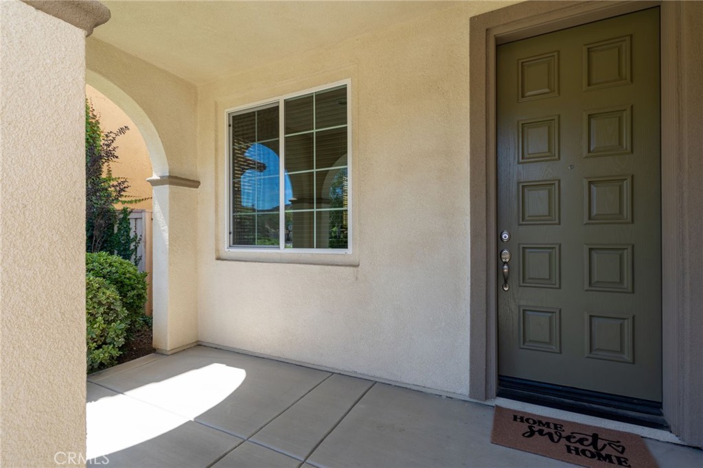 46545 Peach Tree Street Temecula, CA 92592 - Photo 4 of 48 view of front door