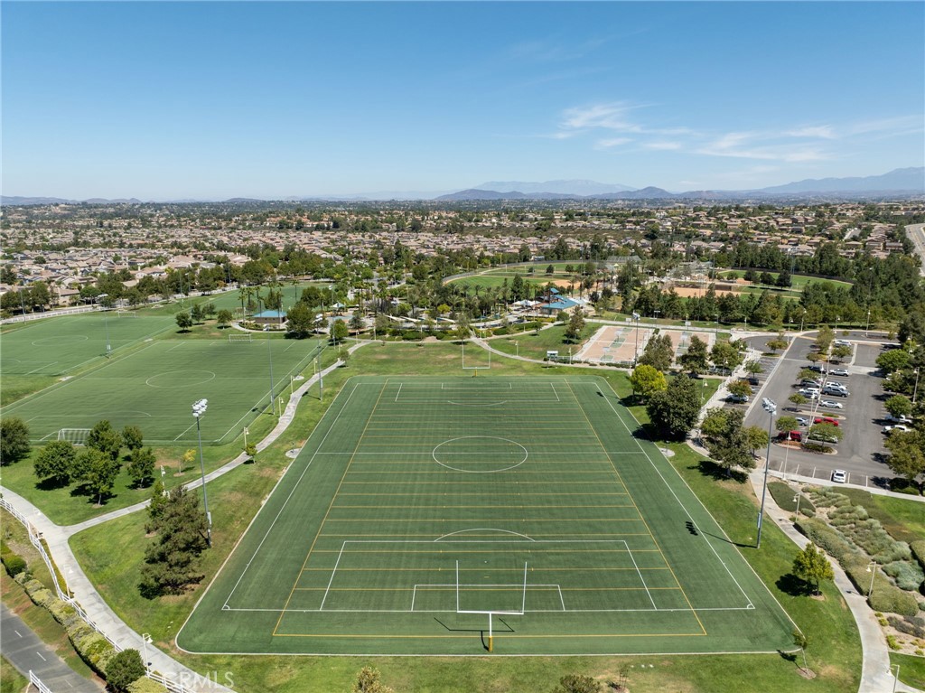 46545 Peach Tree Street Temecula, CA 92592 - Photo 43 of 48 an aerial view of a football ground