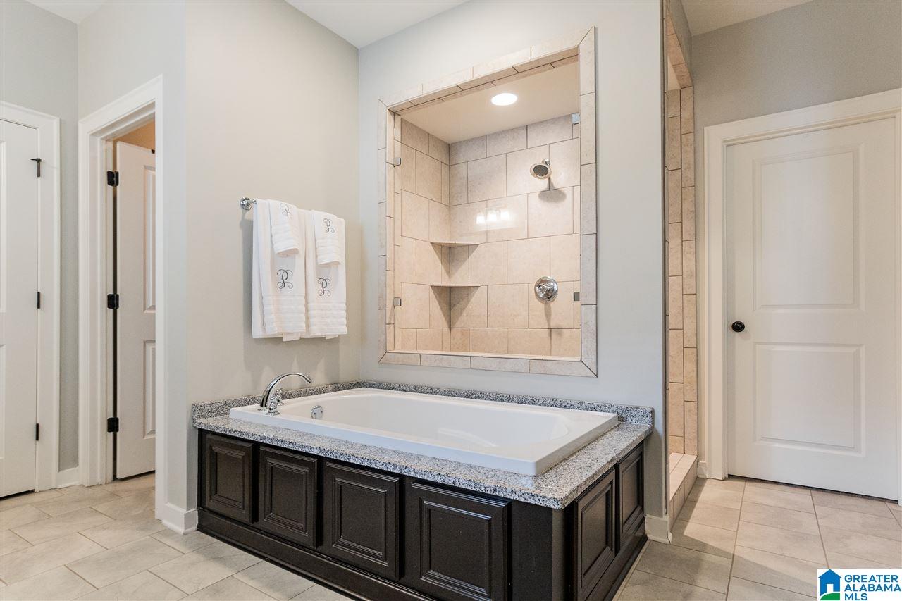 2753 Montauk Road Birmingham, AL 35226 - Photo 18 of 49