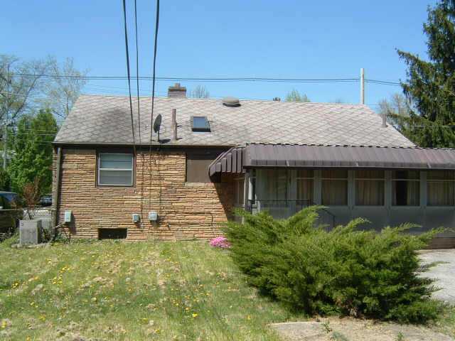 278 James Road Columbus, OH 43213 - Photo 2 of 2