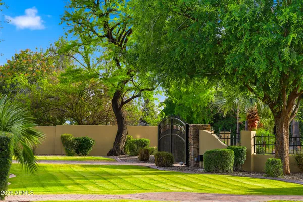 $2,250,000 | 13201 North 65th Drive, Glendale, AZ 85304